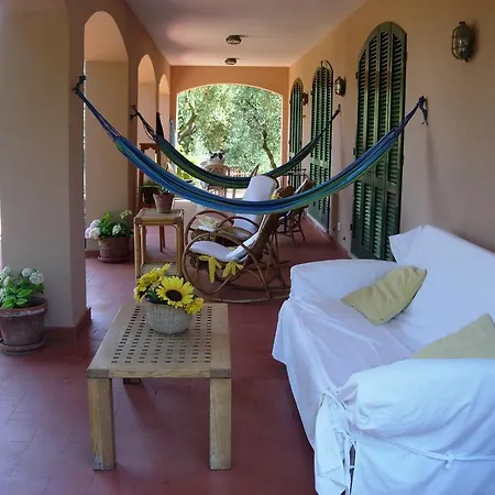 Residenza La Limonaia Aparthotel 4*