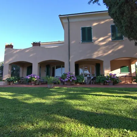 Residenza La Limonaia Apartahotel