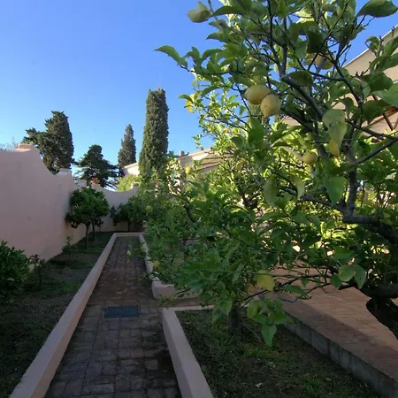 Апарт-отель Residenza La Limonaia 4*